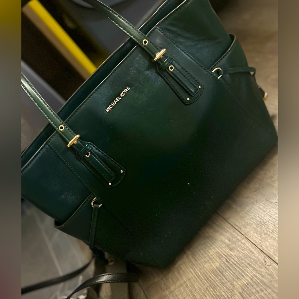 Michael kors leather Forest Green
